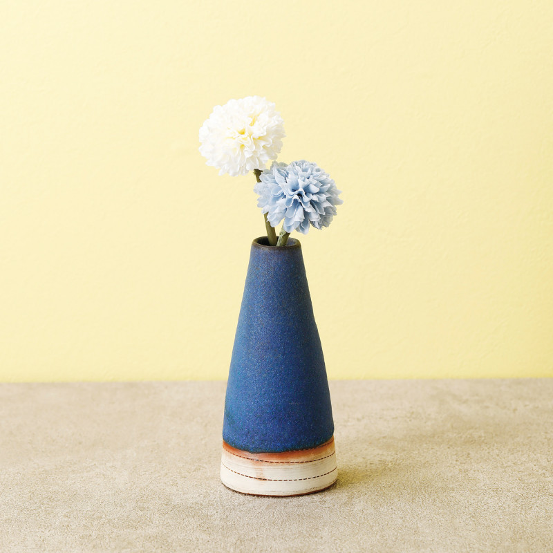 Vase en terre japonais soliflore, AOI, bleu
