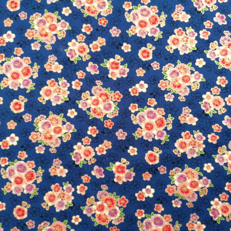 Tessuto di cotone blu giapponese, motivi sakura, fiori di ciliegio