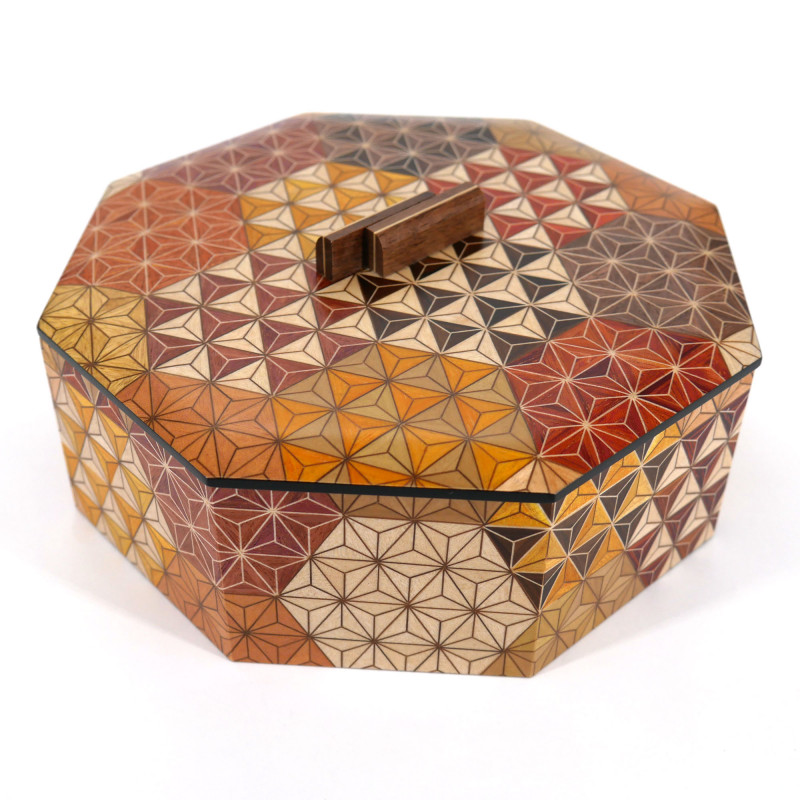 caja octogonal en marquetería tradicional de Yosegi de Hakone KIKKOU