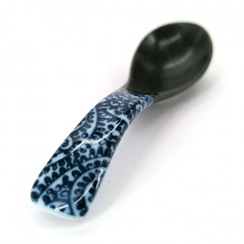 spoon with blue tako patterns white TAKO-KARAKUSA RENGE