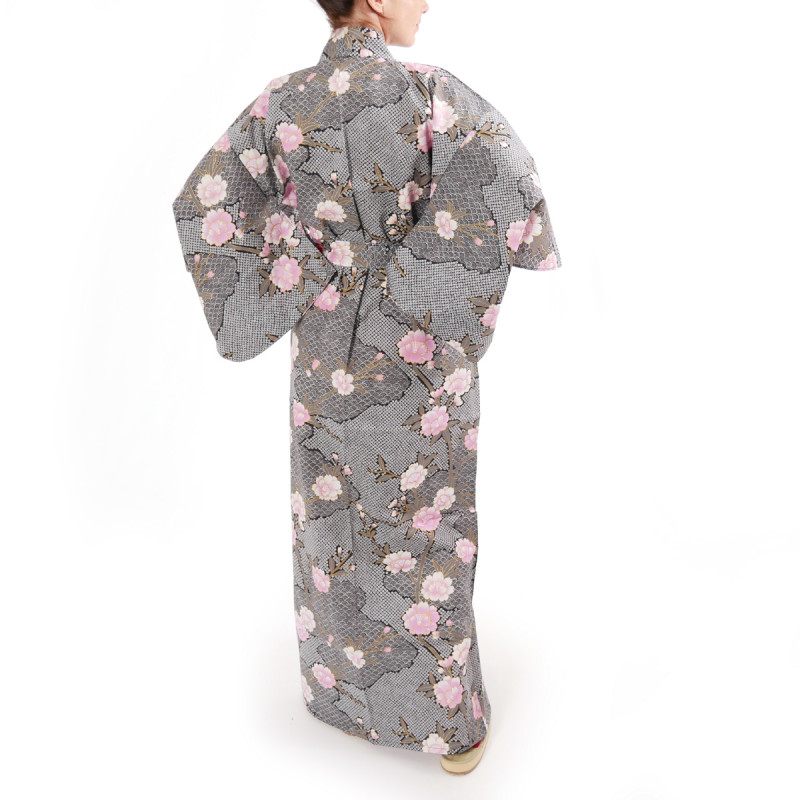 kimono giapponese yukata in cotone nero, SAKURAGUMO, fiori di ciliegio su modelli di nuvole