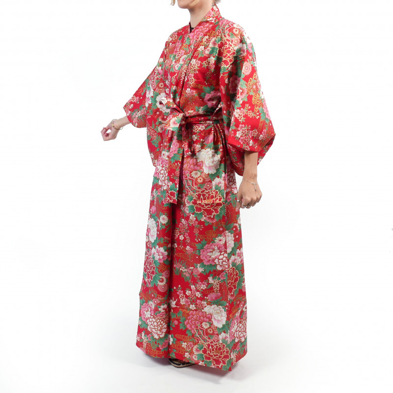 Japanischer traditioneller Yukata-Kimono aus roter Baumwolle mit Temari-Kugeln und Pfingstrosen für Frauen