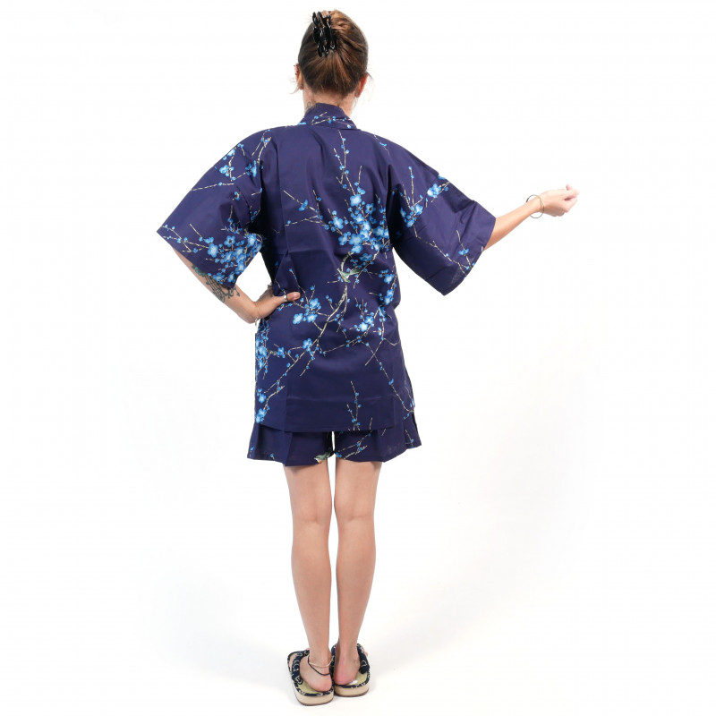 Kimono jinbei tradizionale giapponese in cotone blu con fiori di uccelli e prugne per donna