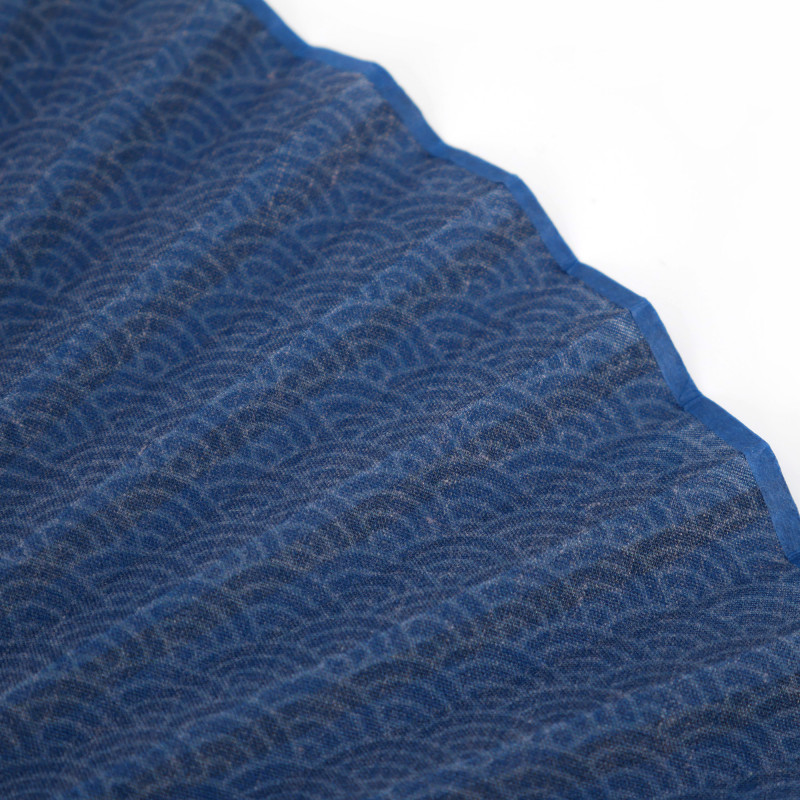 Abanico japonés azul de poliéster algodón y bambú con patrón de ondas, SEIGAIHA, 22cm