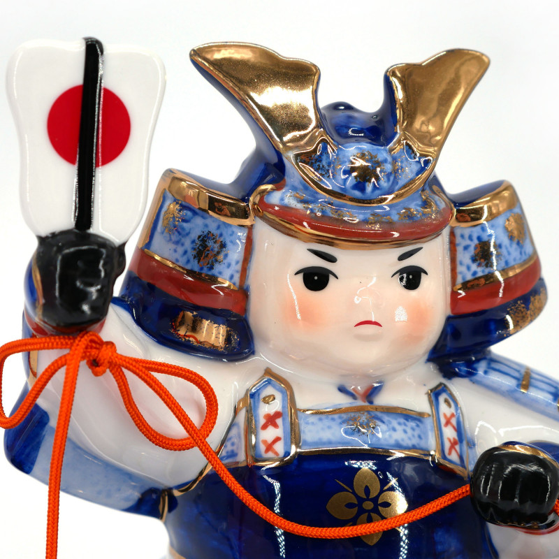 Japanese warrior ornament with ceramic Kabuto, SHUSSETAISHO, 15.5 cm