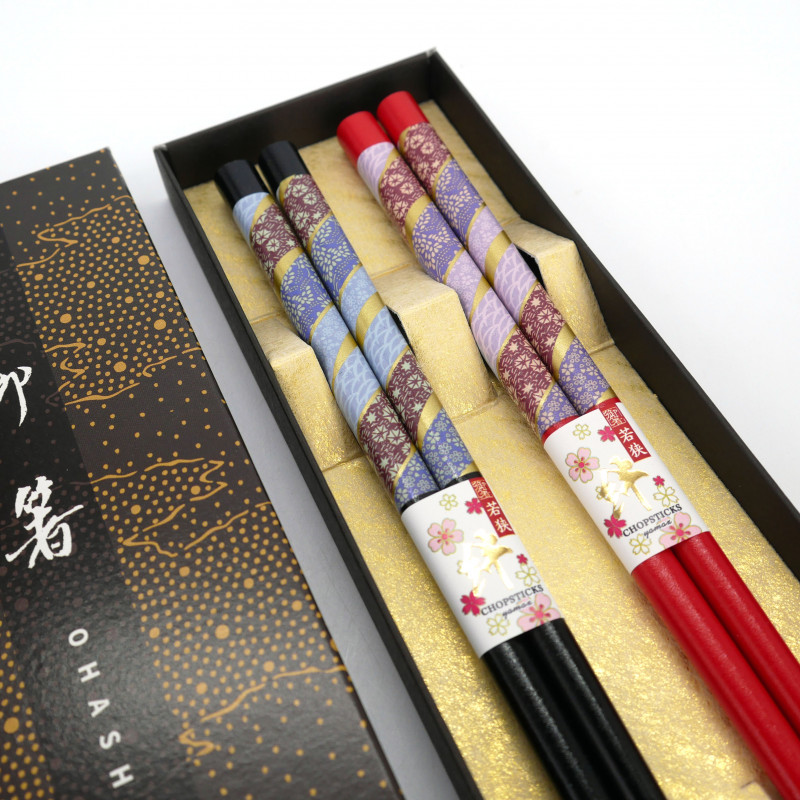 Set of 2 pairs of Japanese chopsticks with red and black flower pattern, HANA, 23cm