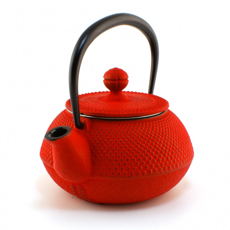 Japanese red cast iron teapot. Iwachu Arare 0.3 lt