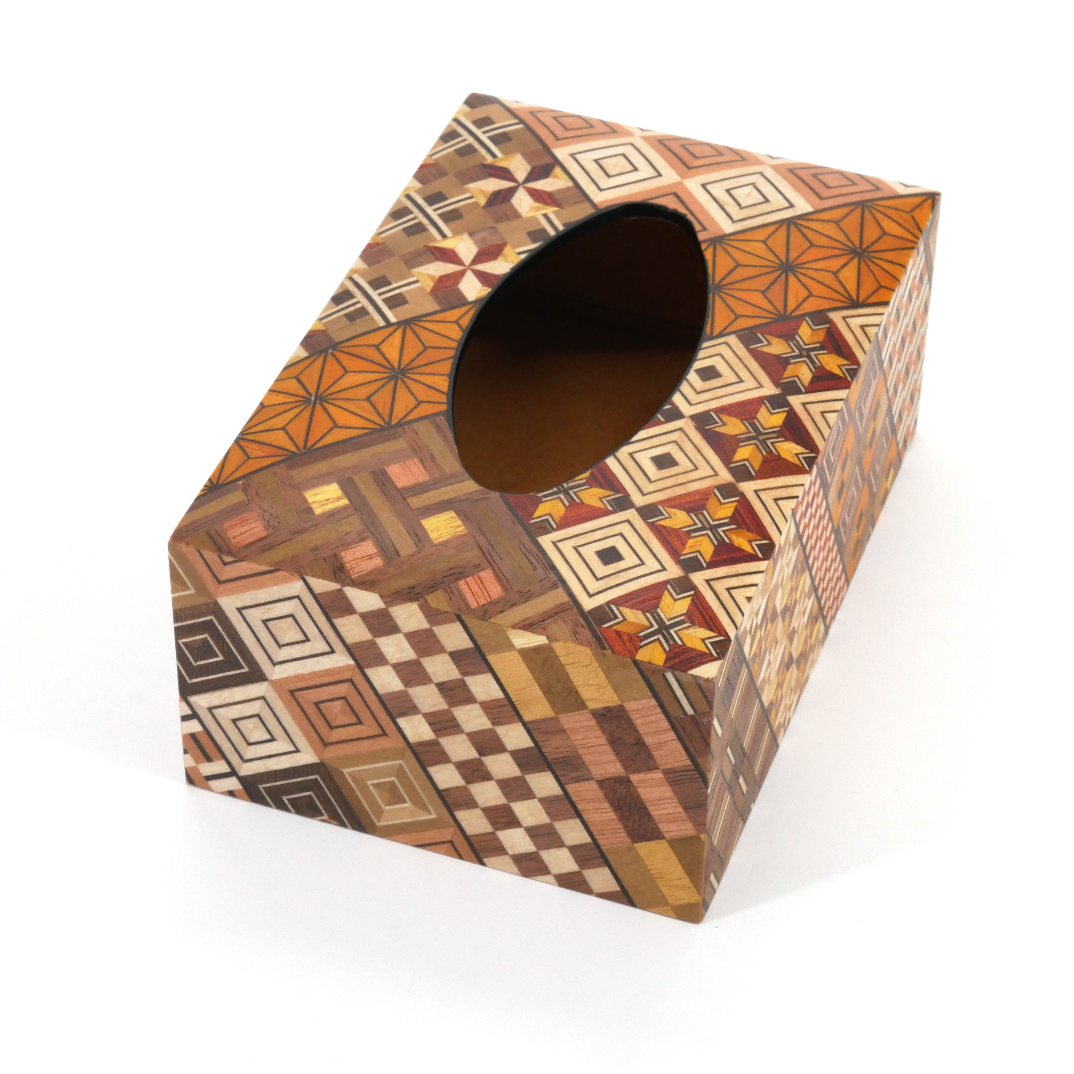 Kleine Taschentuchbox in traditioneller Yosegi-Marketerie von