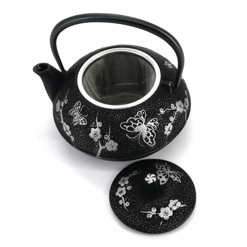 Japanische schwarzsilberne Teekanne aus Gusseisen IWACHU, CHOCHO, 0,55lt