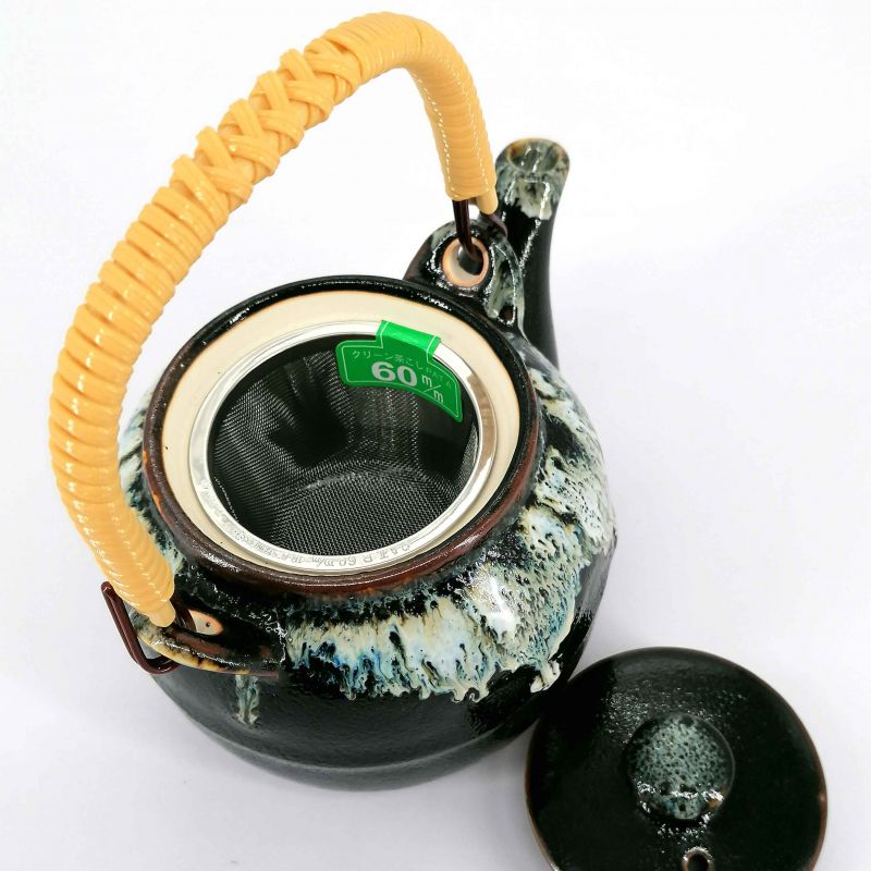 Japanese enamelled ceramic teapot with removable filter, black edge infused paint - CHUNYU