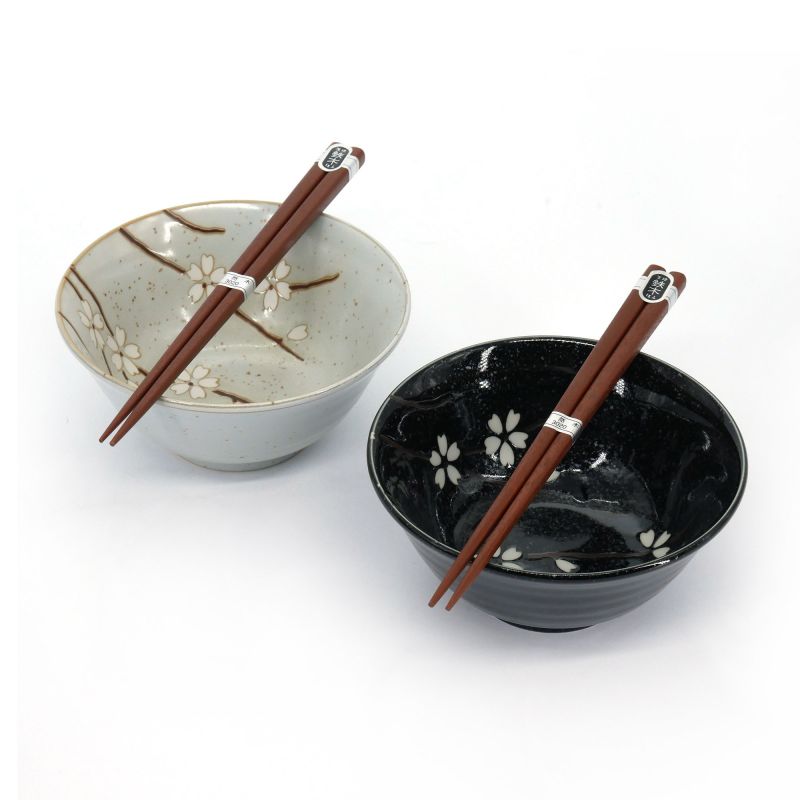 Set de 2 bols japonais en céramique beige et noir - pétales blancs - SAKURA