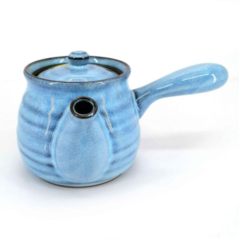Japanese kyusu ceramic teapot with removable filter and enamelled interior, light blue - RAITOBURU