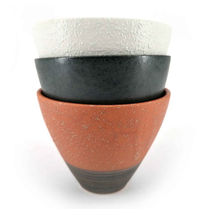 Set mit 3 Keramik-Teetassen, ziegelrot, schwarz, weiß - TORIKORORU