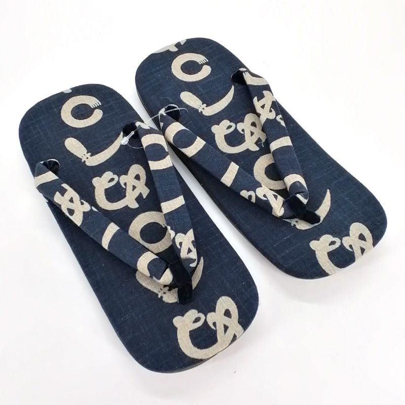 Paar japanische Stoff-Zori-Sandalen, KAMAWANU