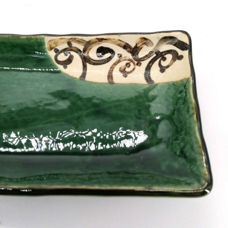 Assiette rectangulaire en céramique vert et beige - KARAKUSABURAUN