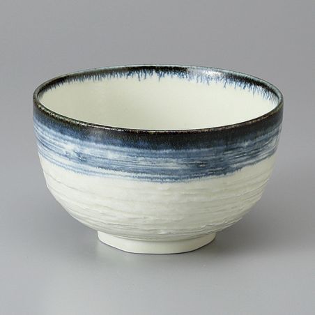 Japanese donburi bowl in white ceramic with blue border - KYOKAI