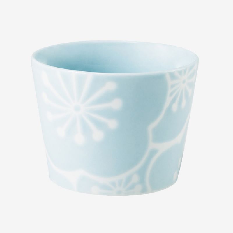 Japanese ceramic tea cup, blue and white - UME