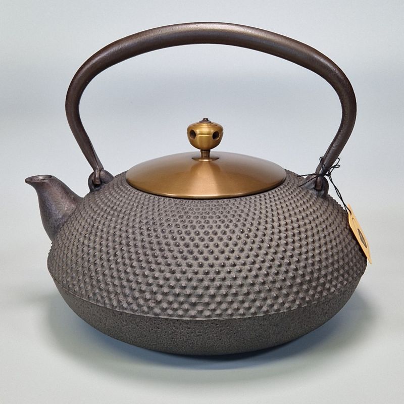 Japanese cast iron kettle SABI copper lid, 1.6 lt, ARARE