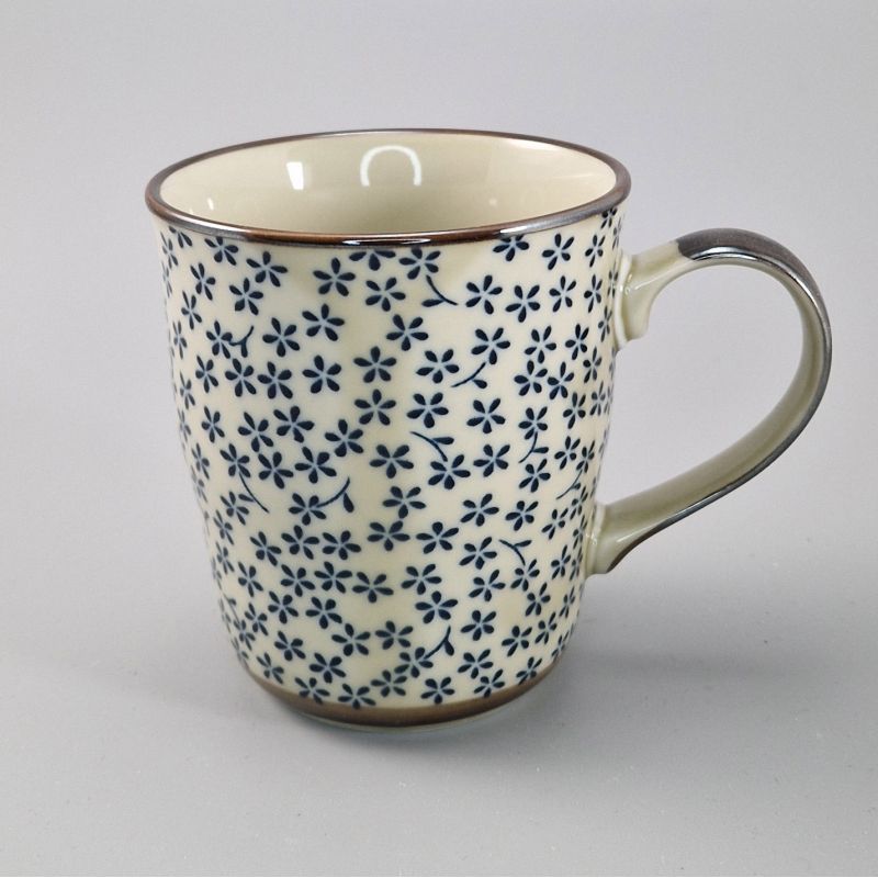 Teetasse aus Keramik mit Henkel, weiße und blaue Blumen, MYAKAKBM