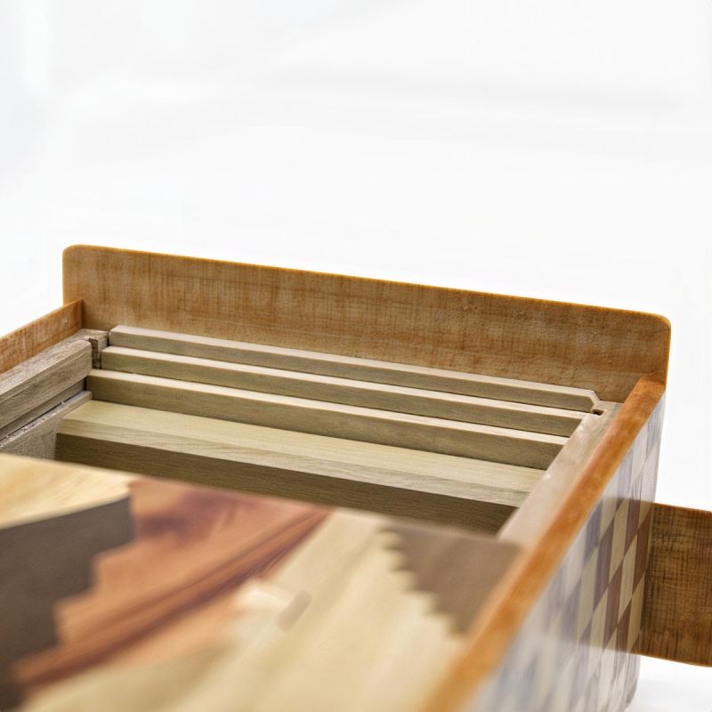 Secret box in traditional Yosegi marquetry from Hakone, MAIKO, 21 levels