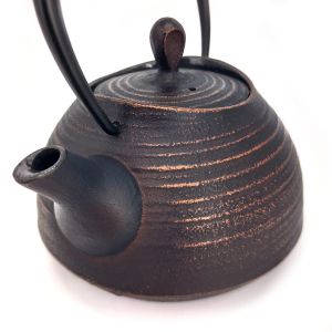 Japanese copper-colored cast iron teapot from Japan, ITCHU-DO HAKEME + trivet
