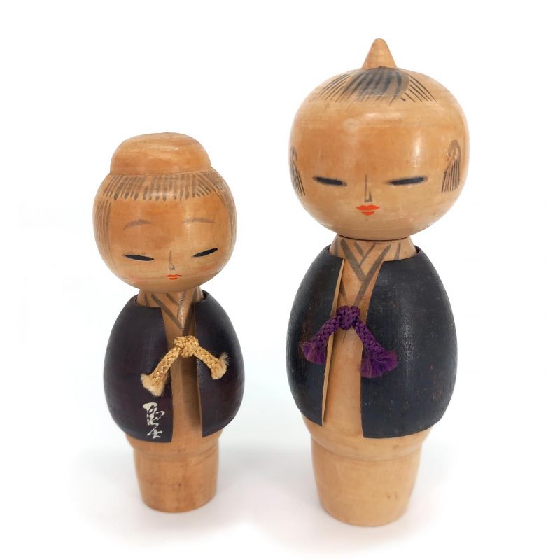 Duo japanischer Holzpuppen, KOKESHI VINTAGE, 15 und 13 cm