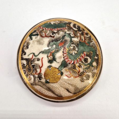 Large vintage Satsuma button, late 19th century early 20th century - Dragon - RYU