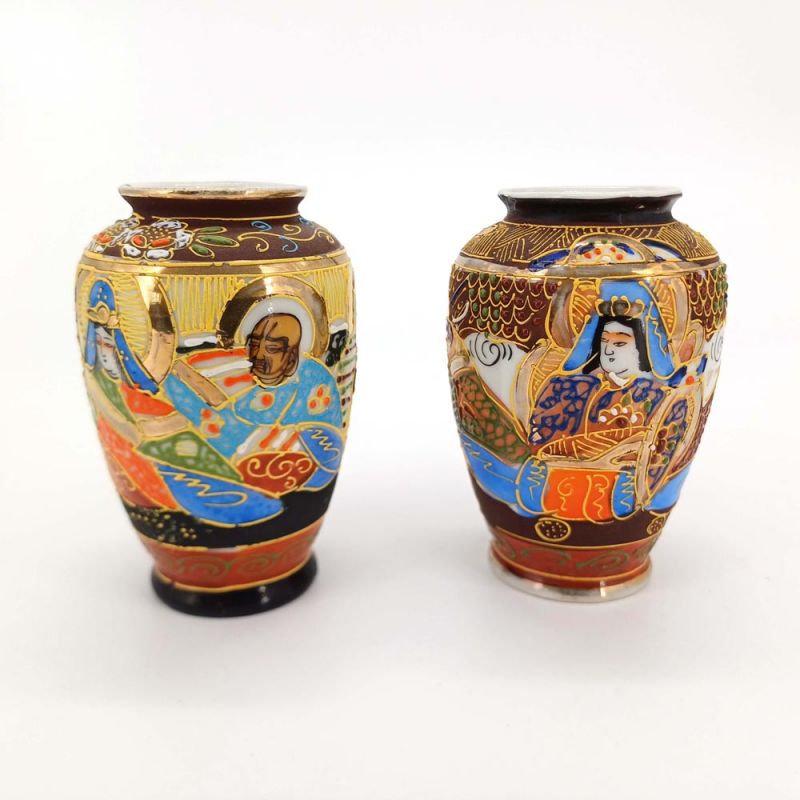 duo of small Japanese vases, vintage, SATSUMA, late 20th century.