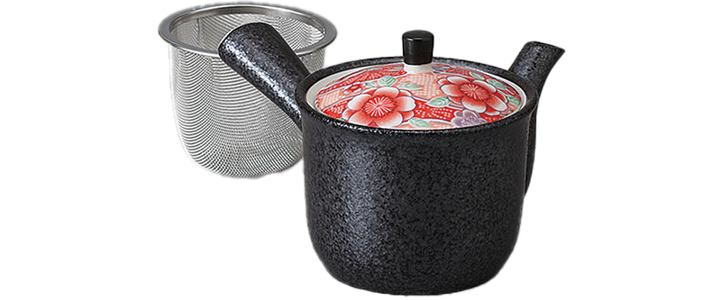 Keramik-Teekannen aus Japan
